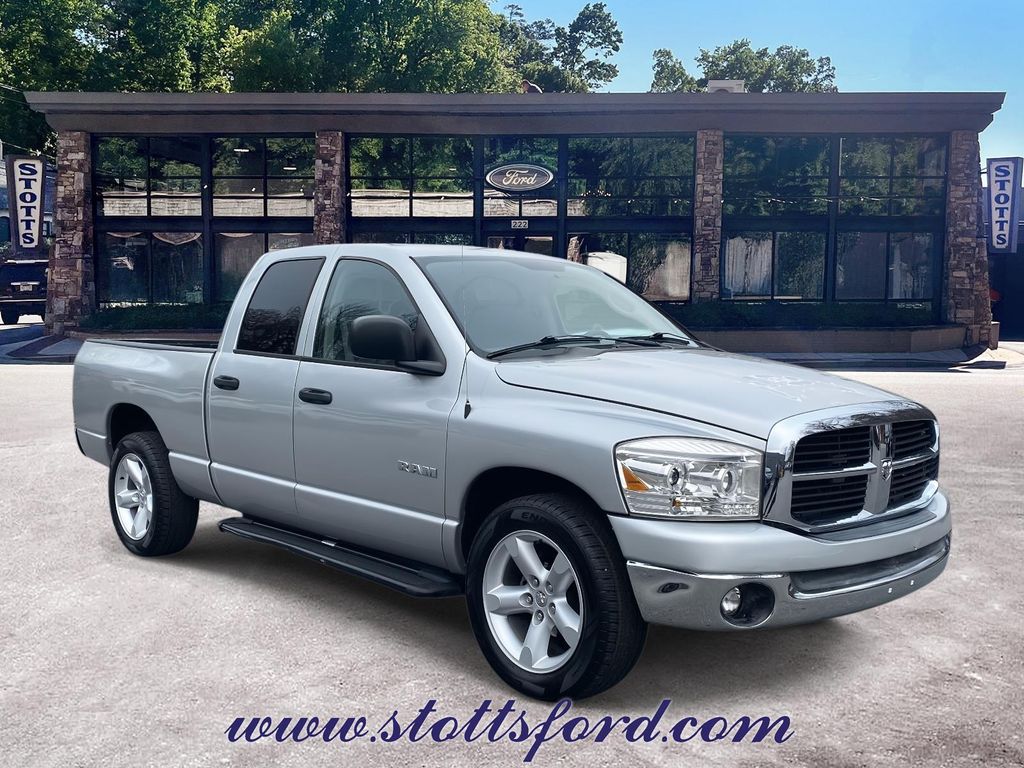 2008 Dodge RAM 1500 SLT Quad Cab LB RWD