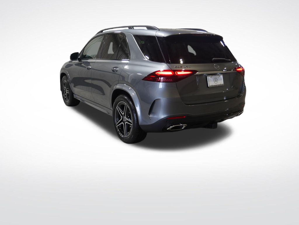 Thumbnail: 2026 Mercedes-Benz GLE - 3