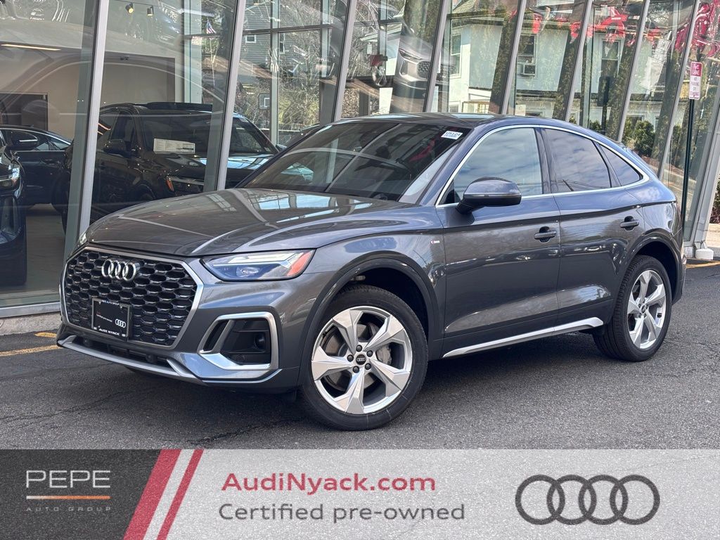Daytona Gray Pearl Effect 2022 Audi Q5 Sportback quattro Premium Plus S Line 45 TFSI AWD Sedan All-Wheel Drive 7-Speed Automatic