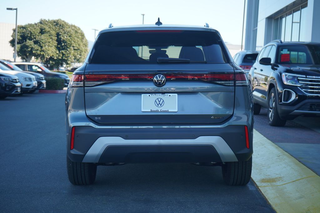 Thumbnail: 2025 Volkswagen Tiguan - 4