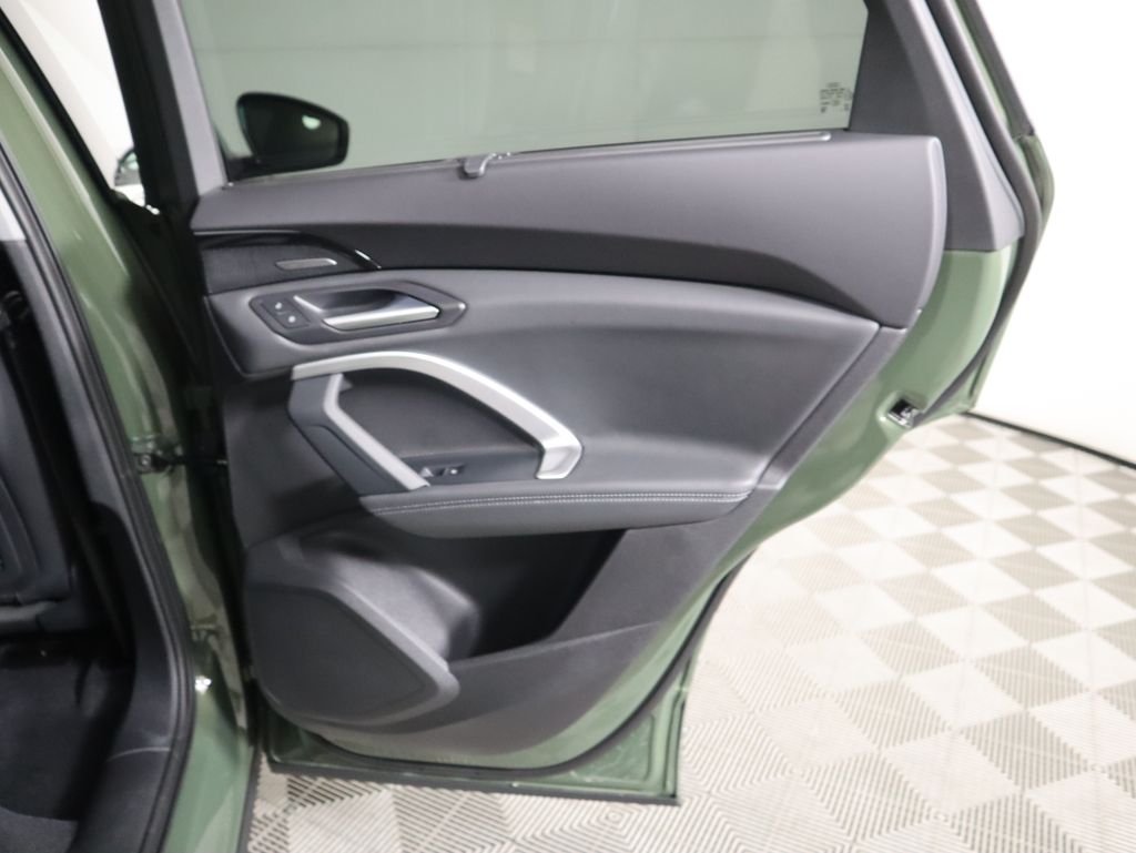 Thumbnail: 2025 Audi Q5 - 28