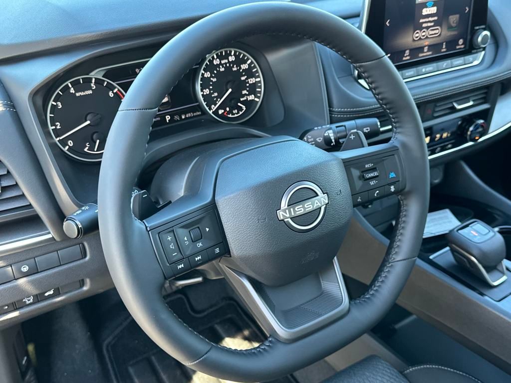 2025 Nissan Rogue SV photo
