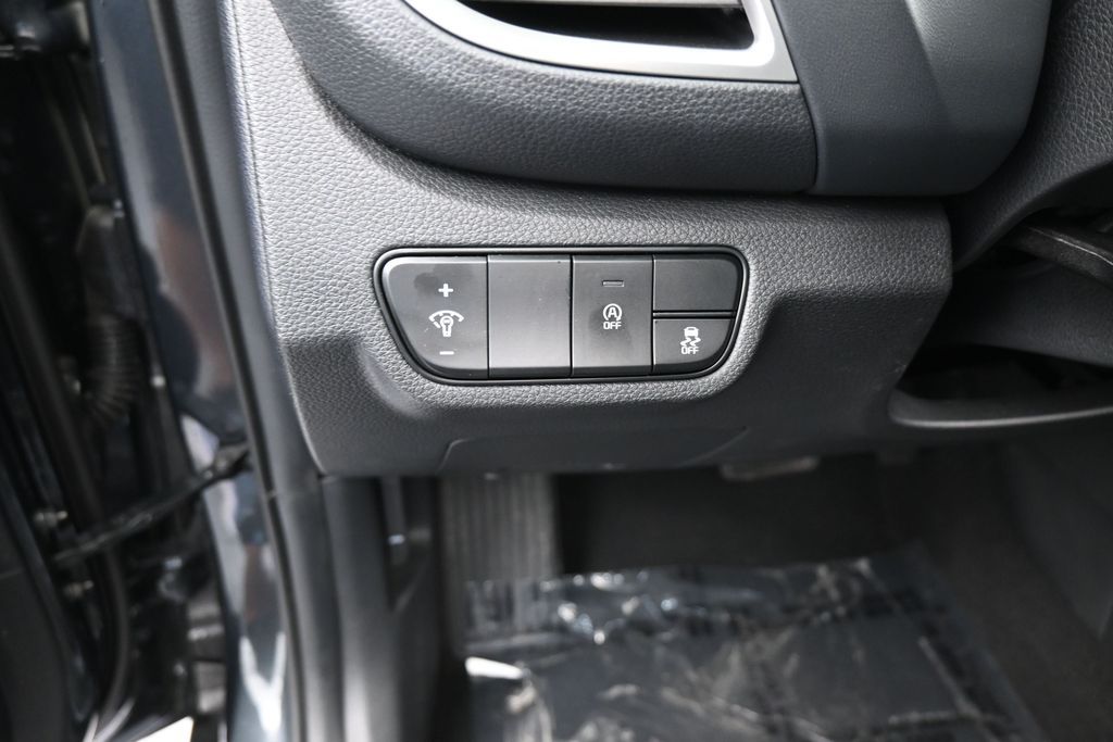 Used 2024 Gravity Gray Kia EX image 12