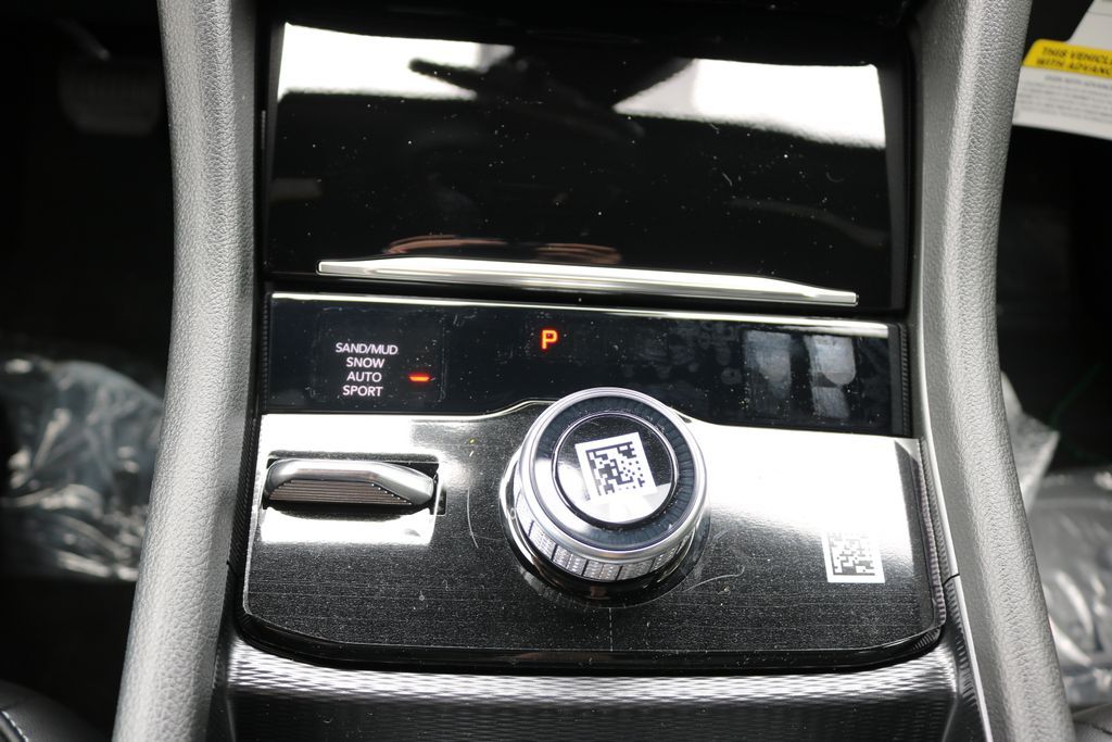 New 2026 Black Jeep Laredo Altitude image 26