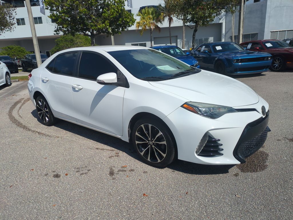 Used 2018 Toyota Corolla SE with VIN 2T1BURHE0JC067870 for sale in Tamarac, FL