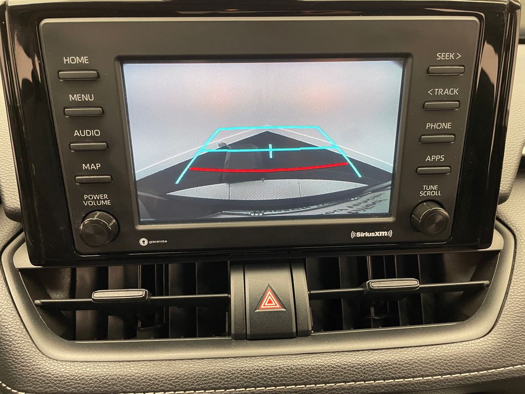 Thumbnail: 2021 Toyota RAV4 - 26