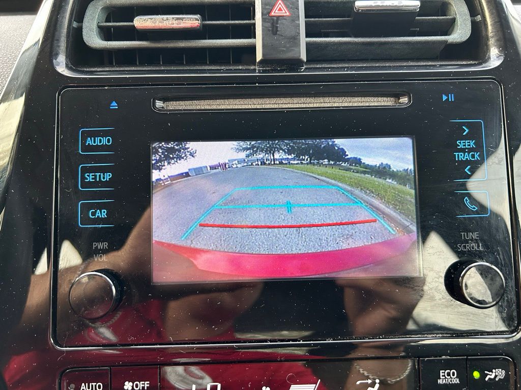 Thumbnail: 2016 Toyota Prius - 23