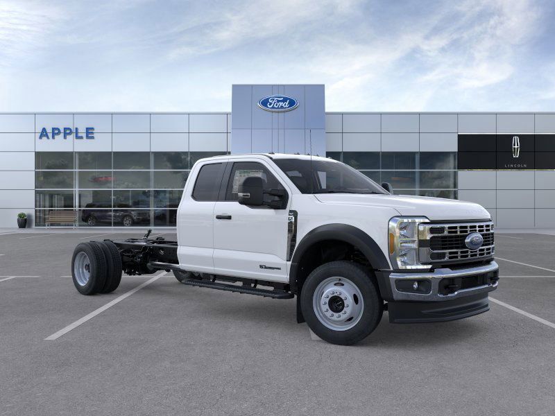 2026 Ford F-450 Chassis XLT