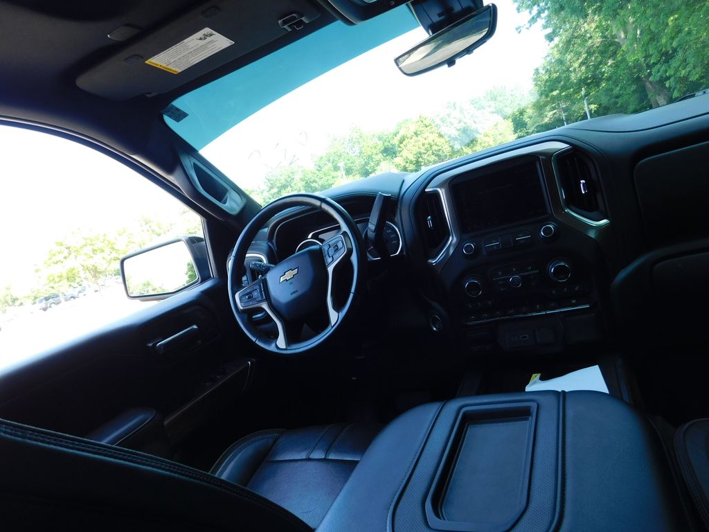 2021 Chevrolet Silverado 1500 High Country 3