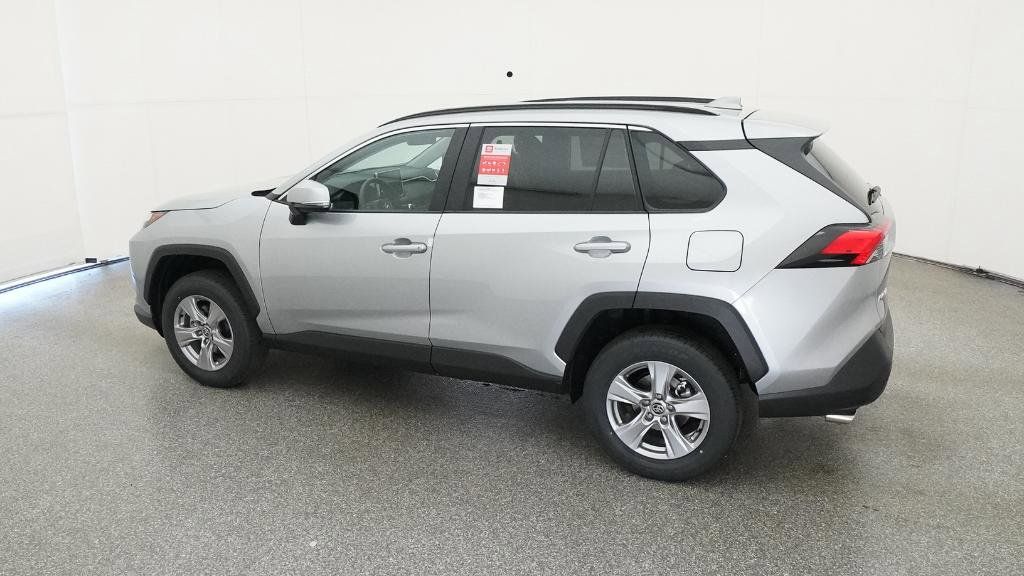 Thumbnail: 2025 Toyota RAV4 - 9