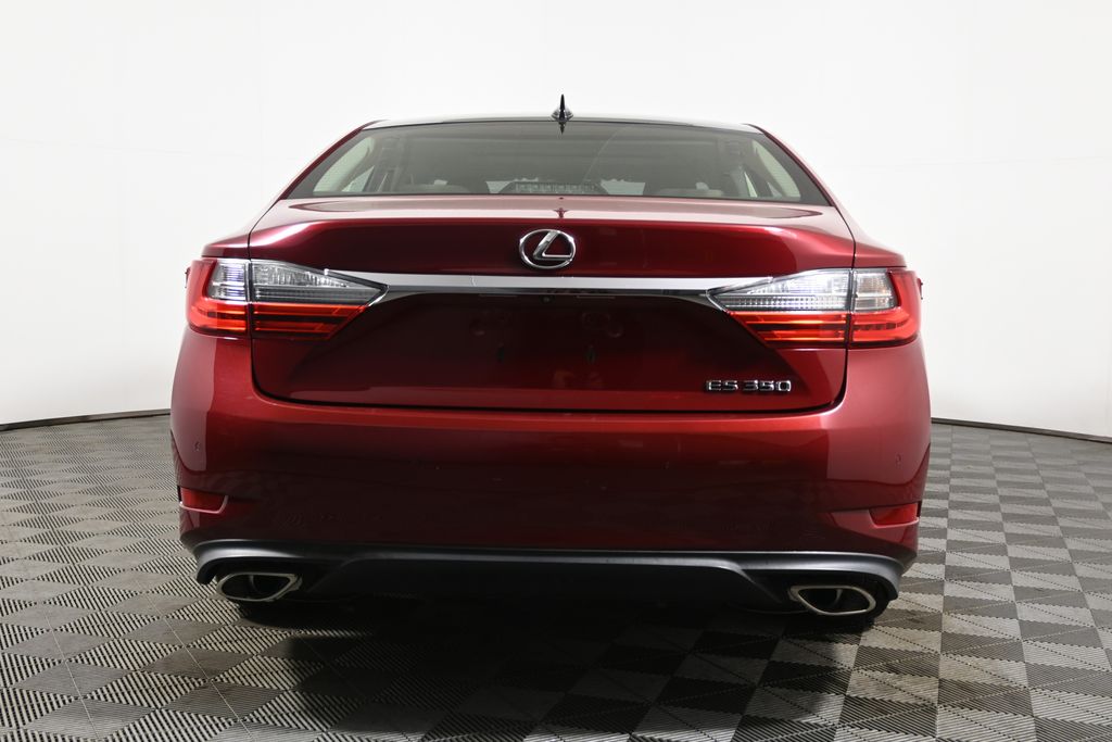 Thumbnail: 2017 Lexus ES - 6