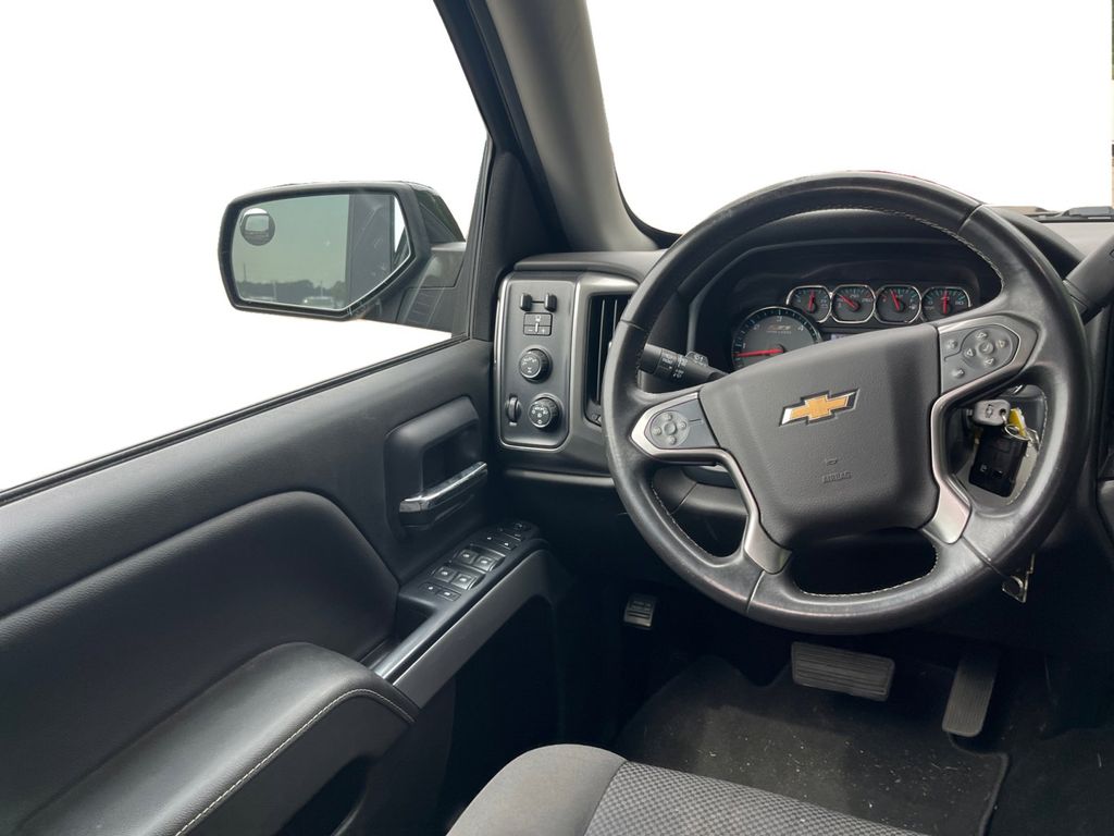 2018 Chevrolet Silverado 1500 LT 12