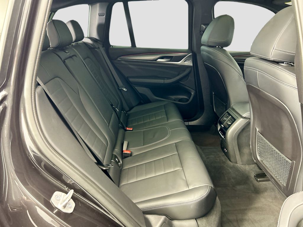 Thumbnail: 2023 BMW X3 - 21