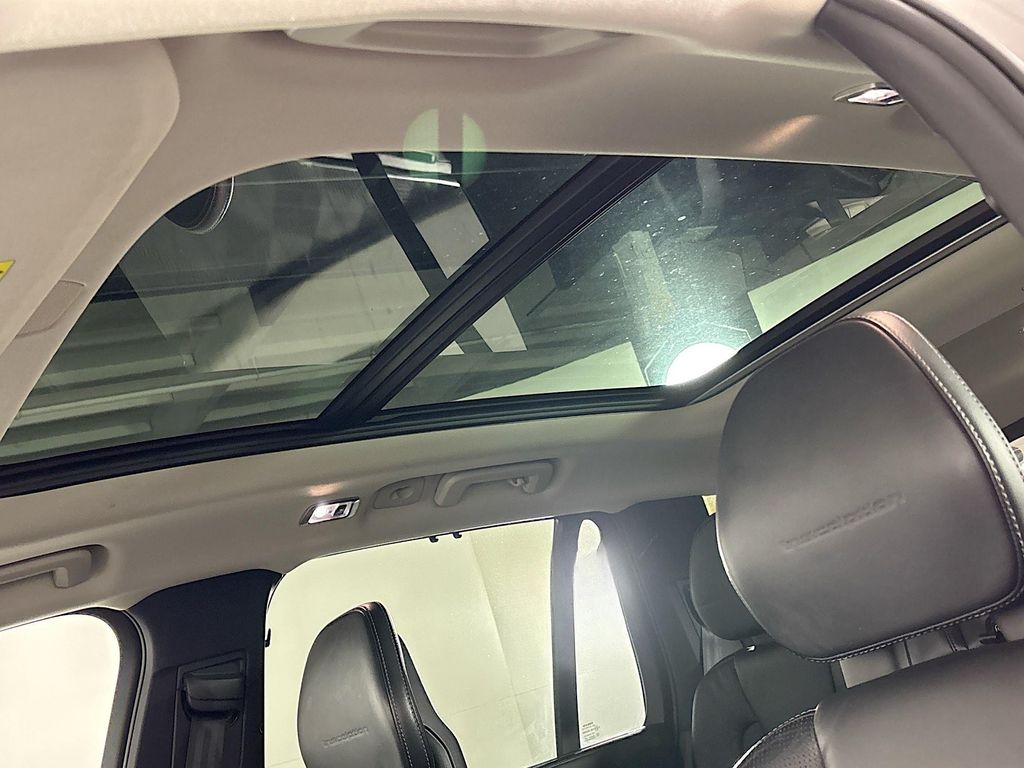 2018 Volvo XC90 T6 Inscription