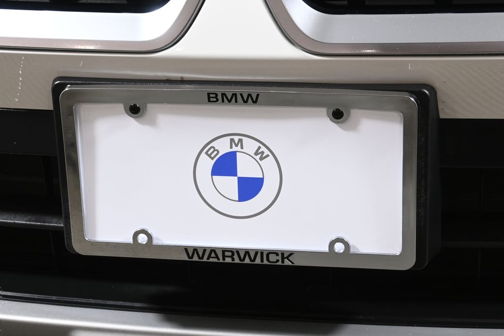 Thumbnail: 2023 BMW X1 - 14