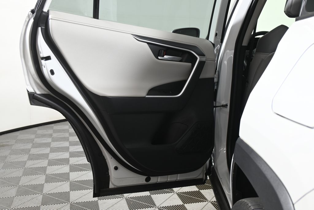 Thumbnail: 2023 Toyota RAV4 - 30