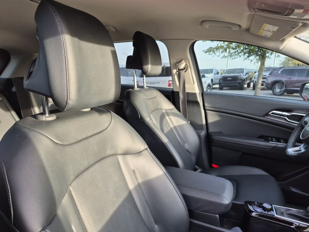 Used Car 2023 Kia Sportage  Ex For Sale Under $30,000 In Austin, Texas