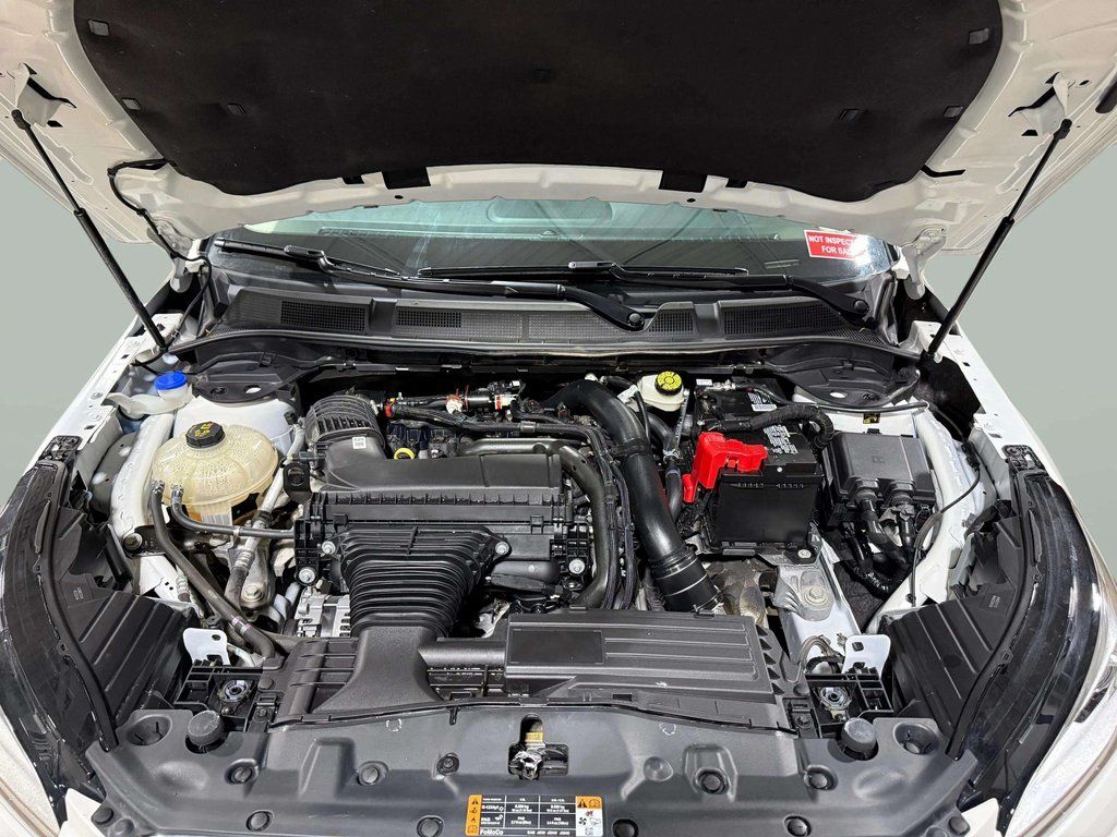 Certified Used 2023 Pristine White Metallic Tri-Coat Lincoln Reserve image 26