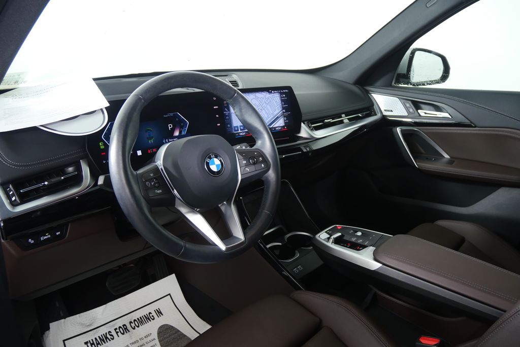 Thumbnail: 2023 BMW X1 - 13