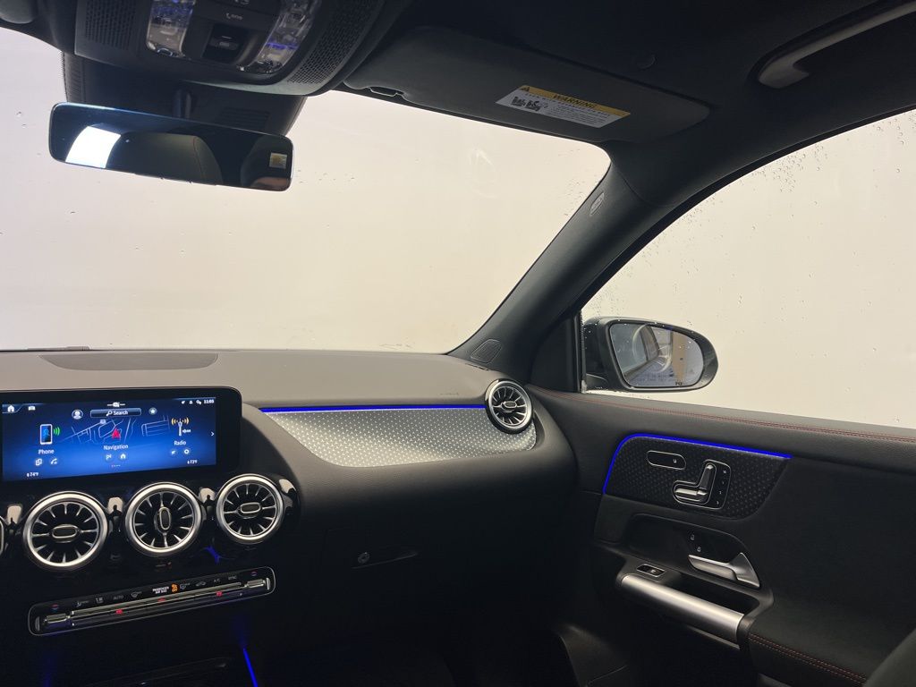 Thumbnail: 2025 Mercedes-Benz GLA - 25