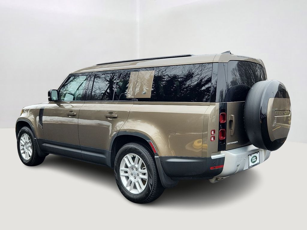 Thumbnail: 2023 Land Rover Defender - 6