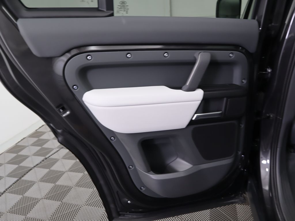 Thumbnail: 2026 Land Rover Defender - 28