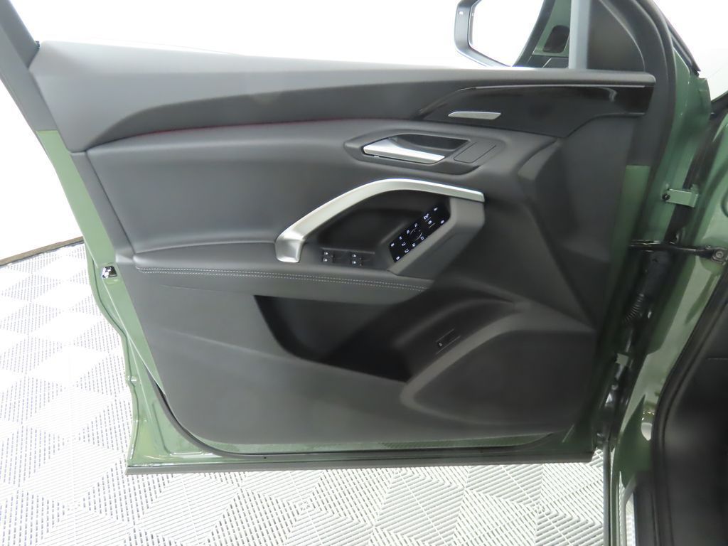 Thumbnail: 2025 Audi Q5 - 27