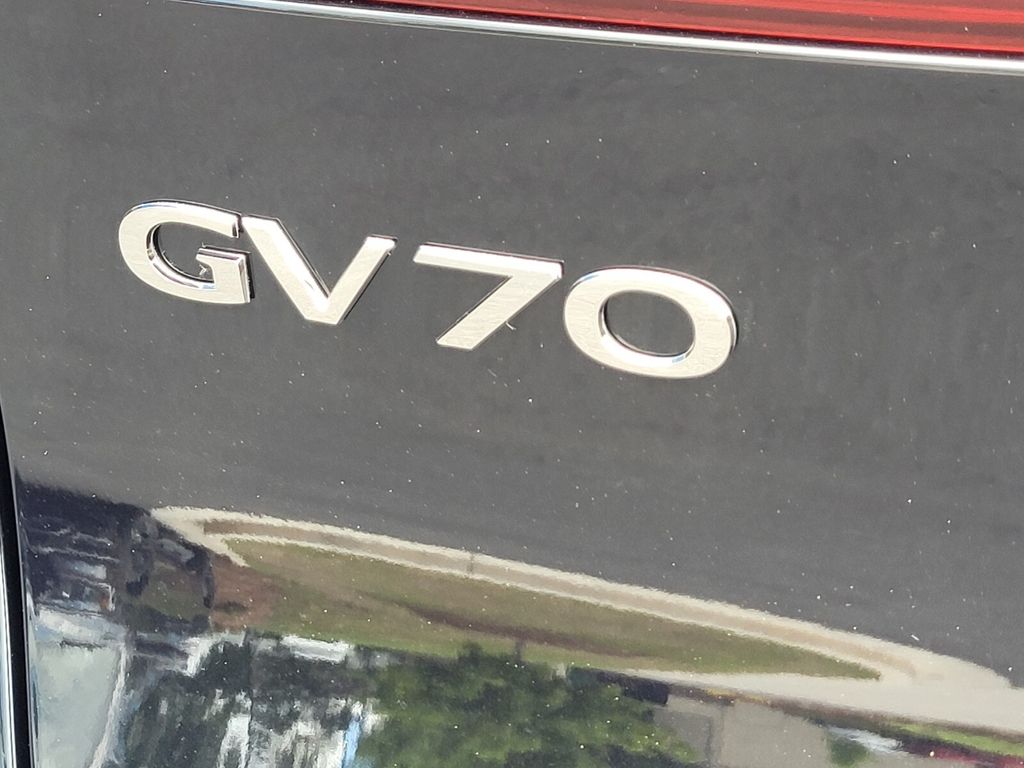 New 2026 Black Genesis 3.5T Sport Prestige image 10