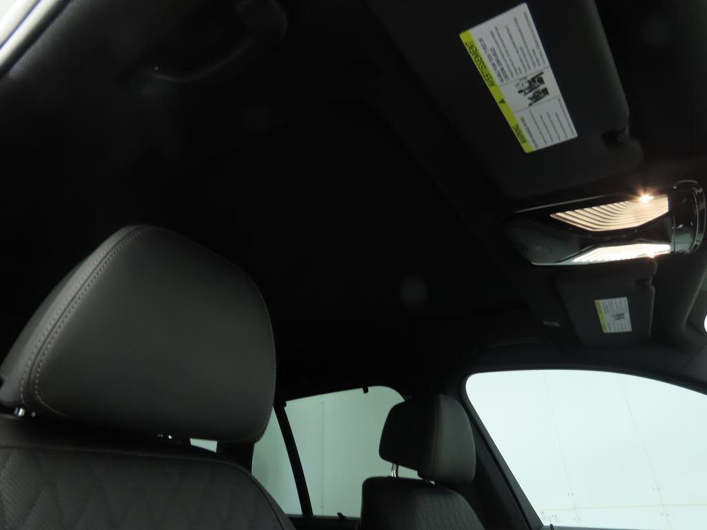 Thumbnail: 2023 BMW X5 - 19