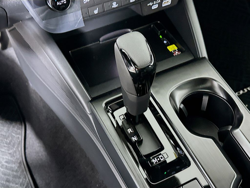 2026 Subaru Outback Limited - Photo 22