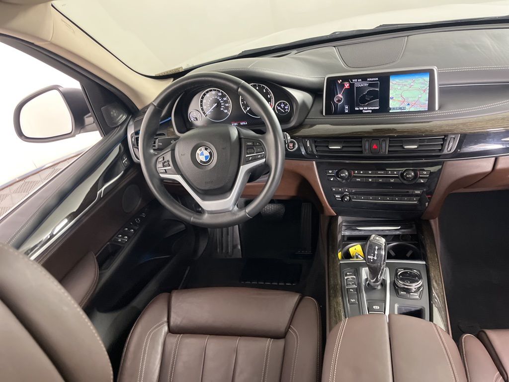 2016 BMW X5 xDrive50i 4