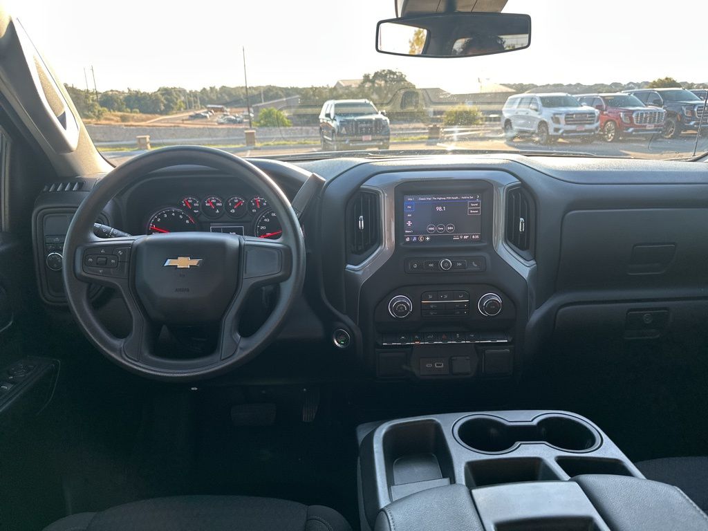Used Car 2022 Chevrolet Silverado 1500  Custom For Sale Under $35,000 In Austin, Texas