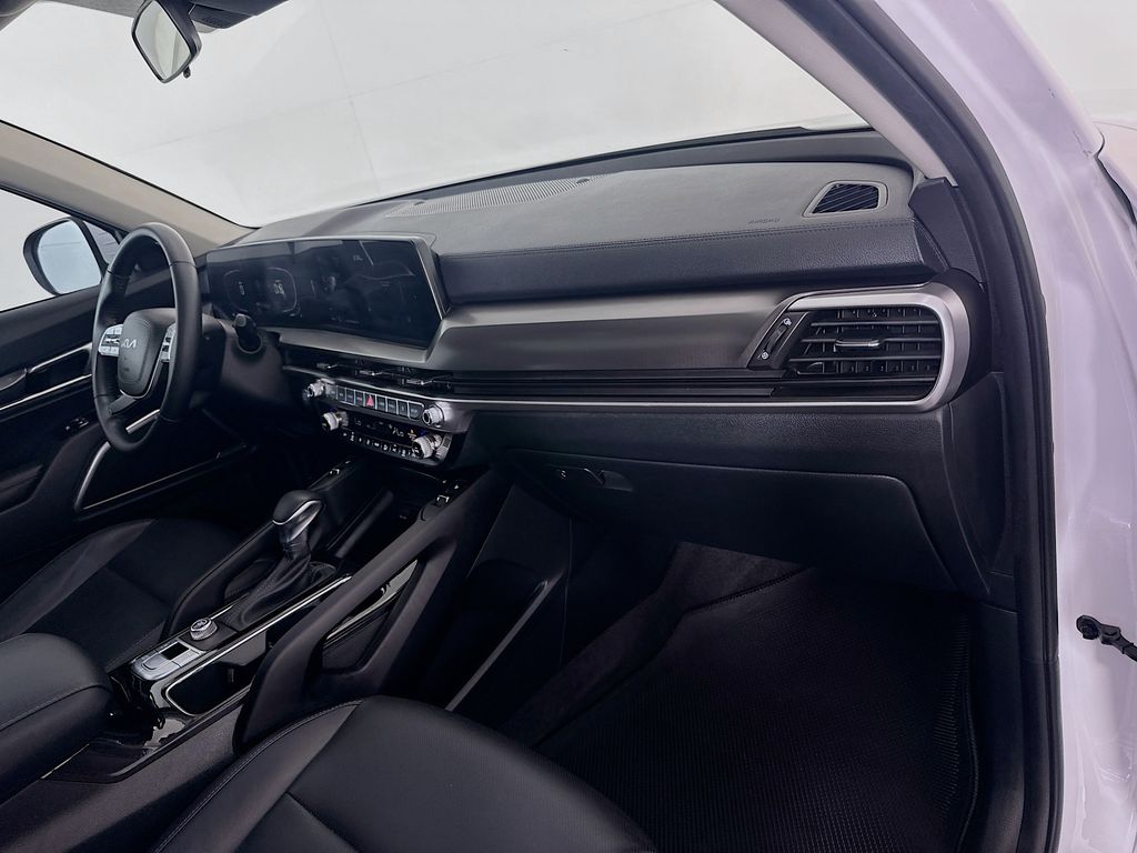 Thumbnail: 2025 Kia Telluride - 30