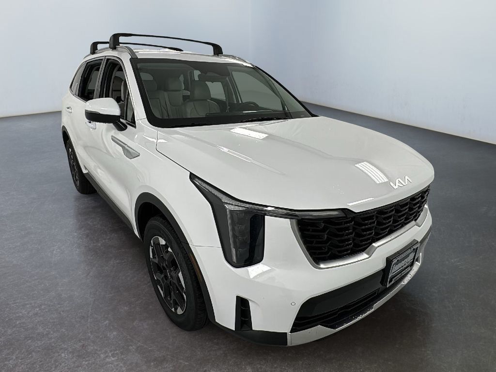 Glacial White Pearl 2025 Kia Sorento S AWD SUV / Crossover All-Wheel Drive 8-Speed Automatic