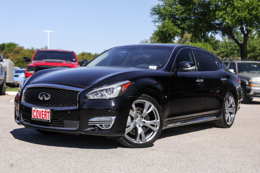 2016 INFINITI Q70L 3.7 RWD