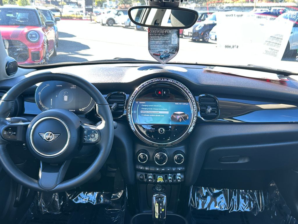 Thumbnail: 2024 MINI Cooper - 32