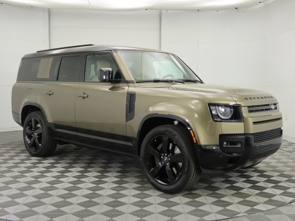 Thumbnail: 2025 Land Rover Defender - 3