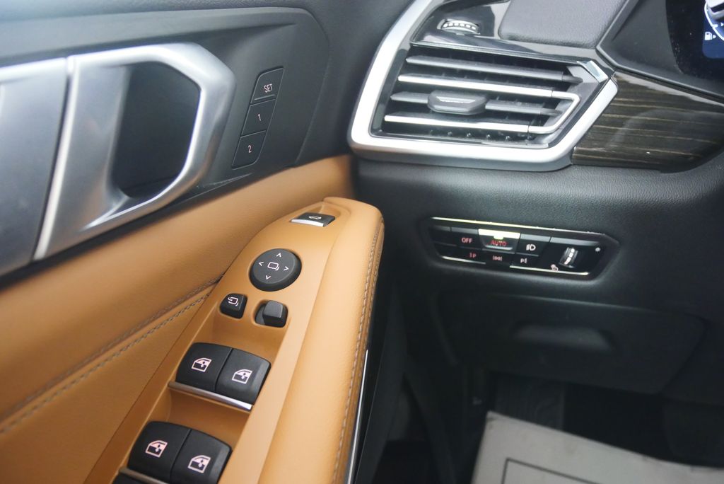 2023 BMW X5 sDrive40i 18