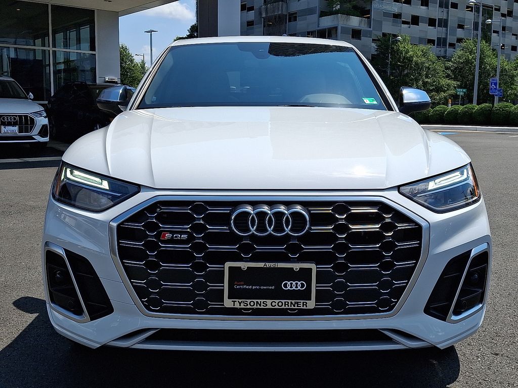 Thumbnail: 2024 Audi SQ5 - 2