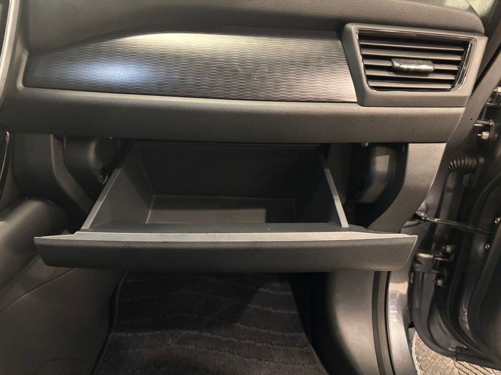 2023 Nissan Leaf SV Plus