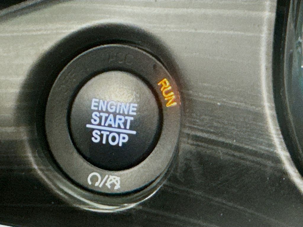 Used Car 2022 Jeep Grand Cherokee Wk  Limited For Sale Under $25,000 In Austin, Texas