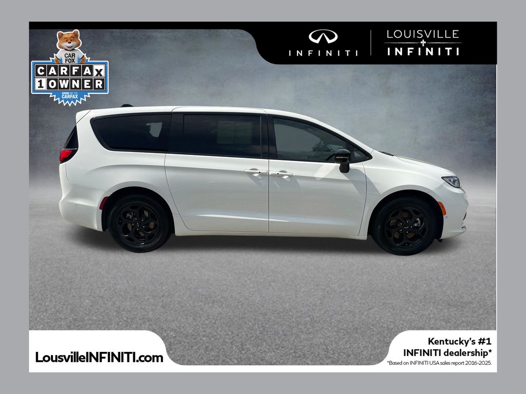 2024 Chrysler Pacifica Hybrid S Appearance FWD