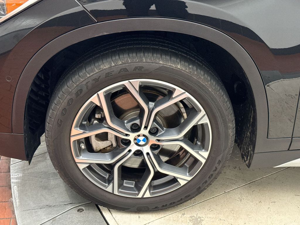 2021 BMW X1 xDrive28i 10