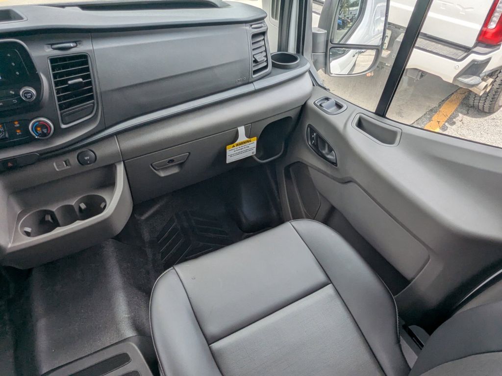 2025 Ford Transit-250 Cargo Van 