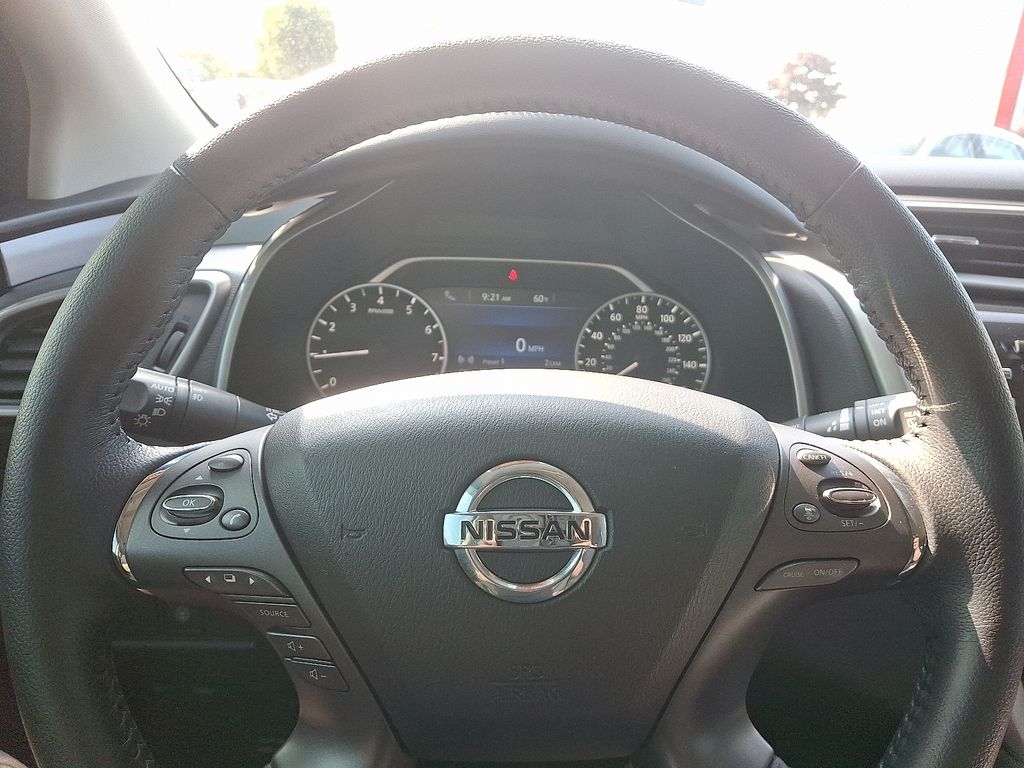 2022 Nissan Murano SV 19
