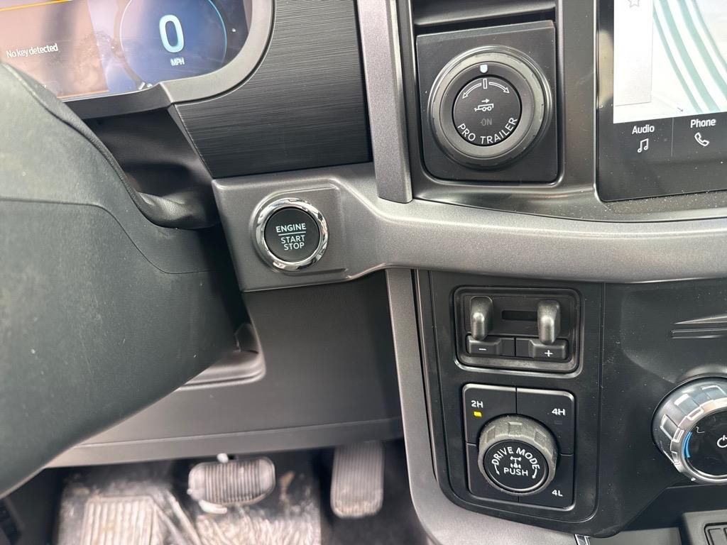 2025 Ford F-150 XLT - Photo 10