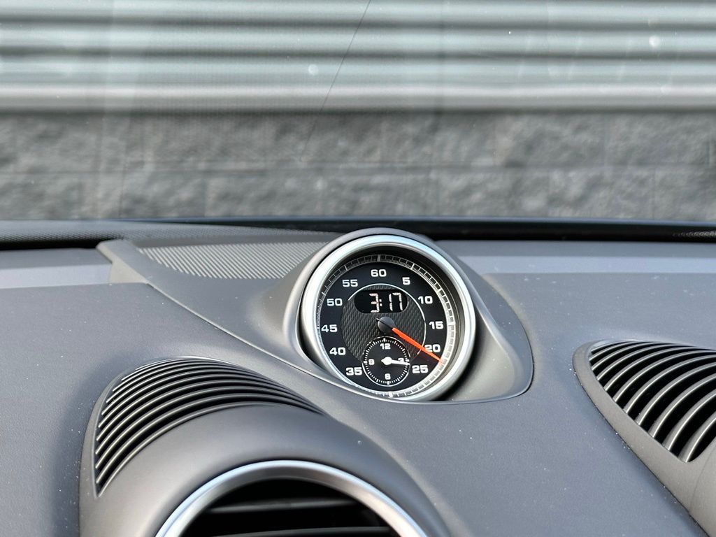 Thumbnail: 2025 Porsche 718 Boxster - 32