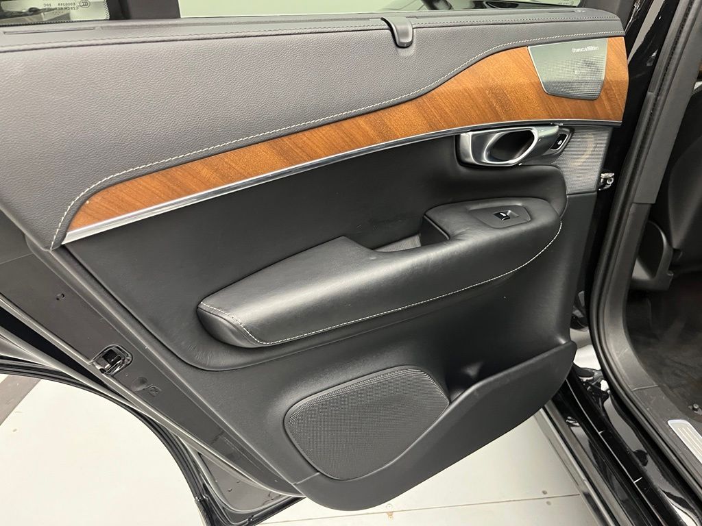 Thumbnail: 2018 Volvo XC90 - 32