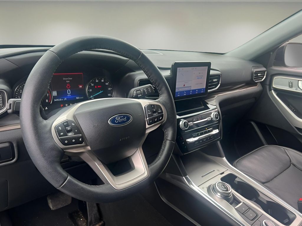 2023 Ford Explorer Limited - Photo 11