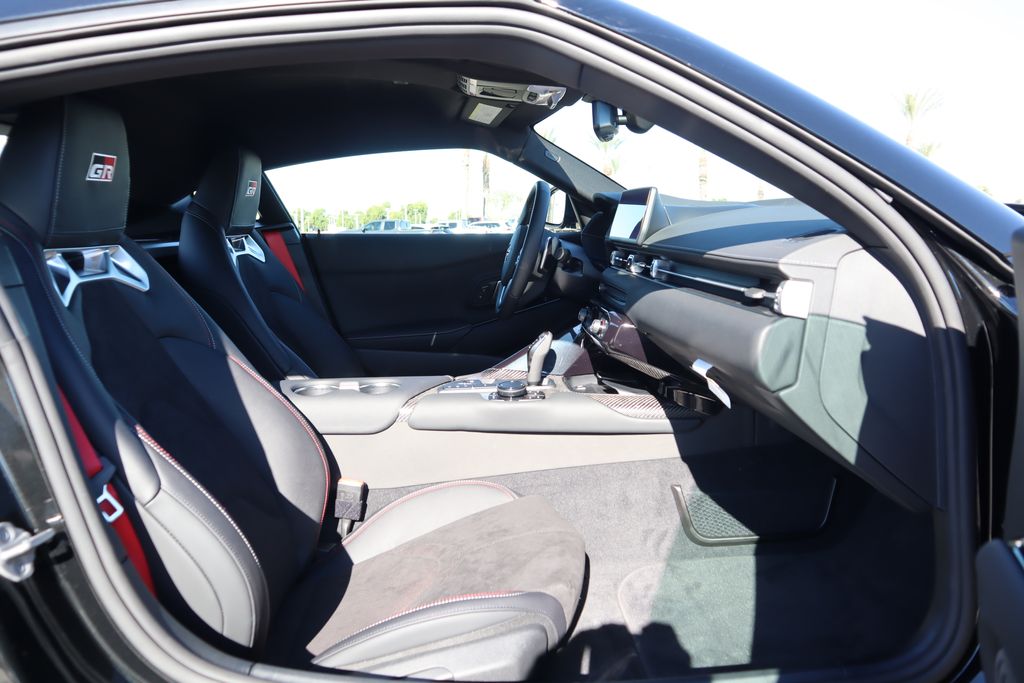 Thumbnail: 2026 Toyota GR Supra - 19